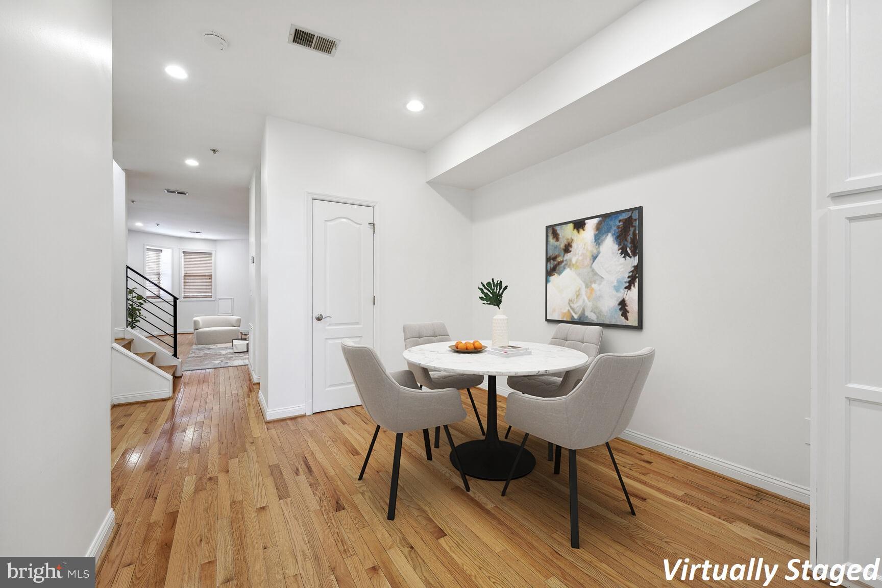 35 Todd Pl NE #1