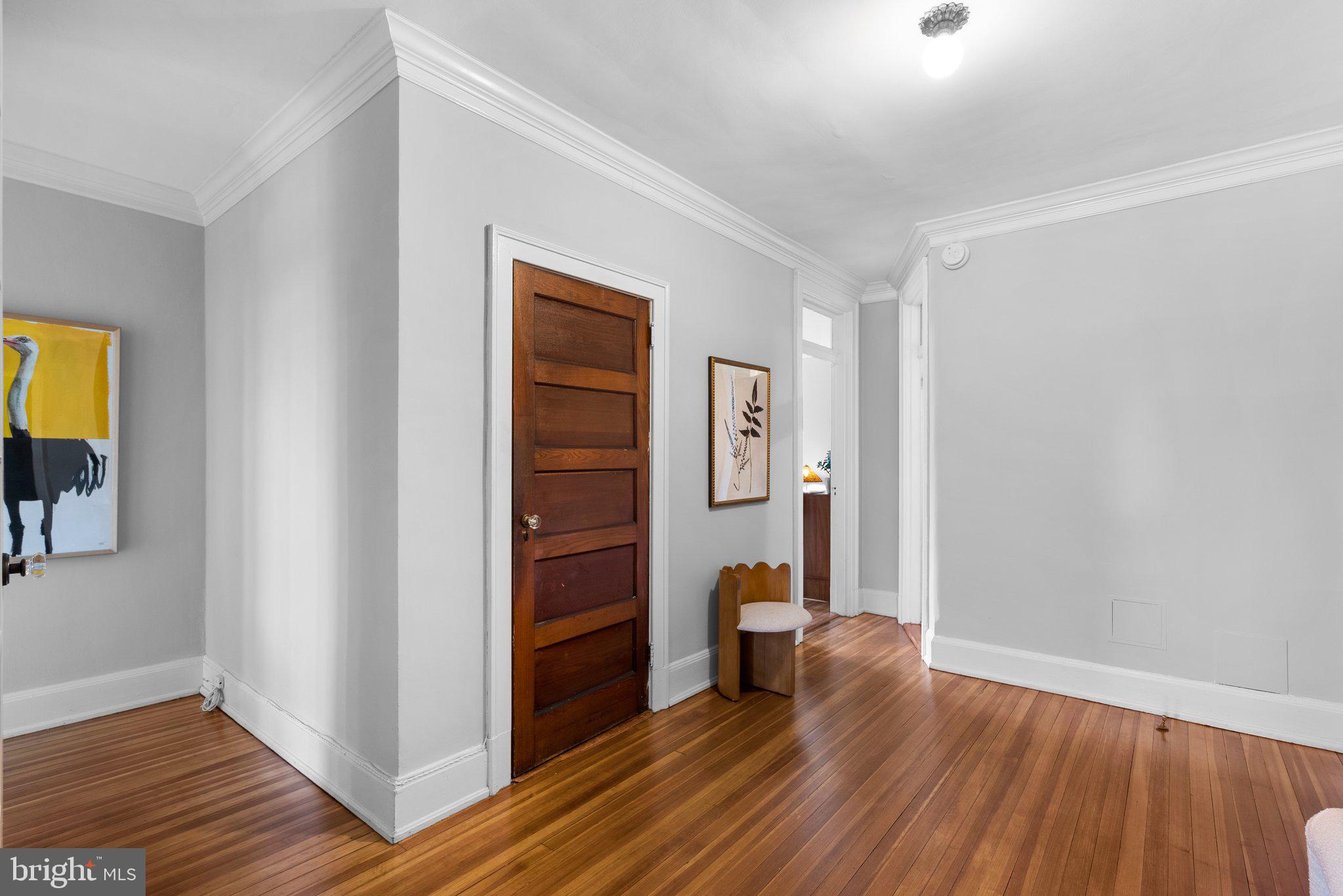 516 A St NE #201