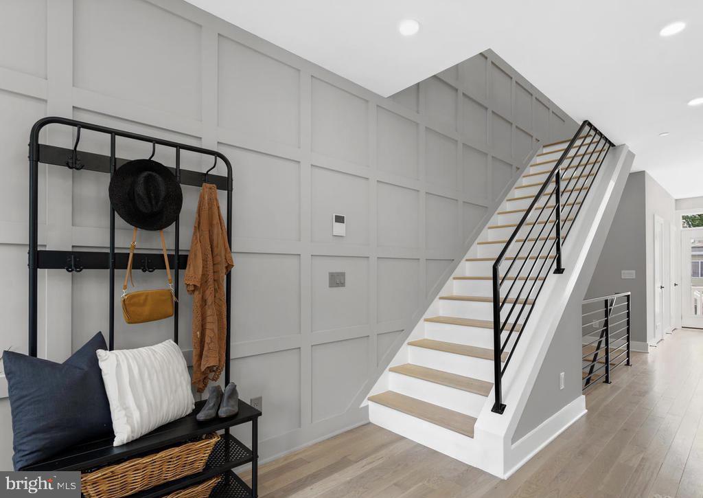 1117 Staples NE #2