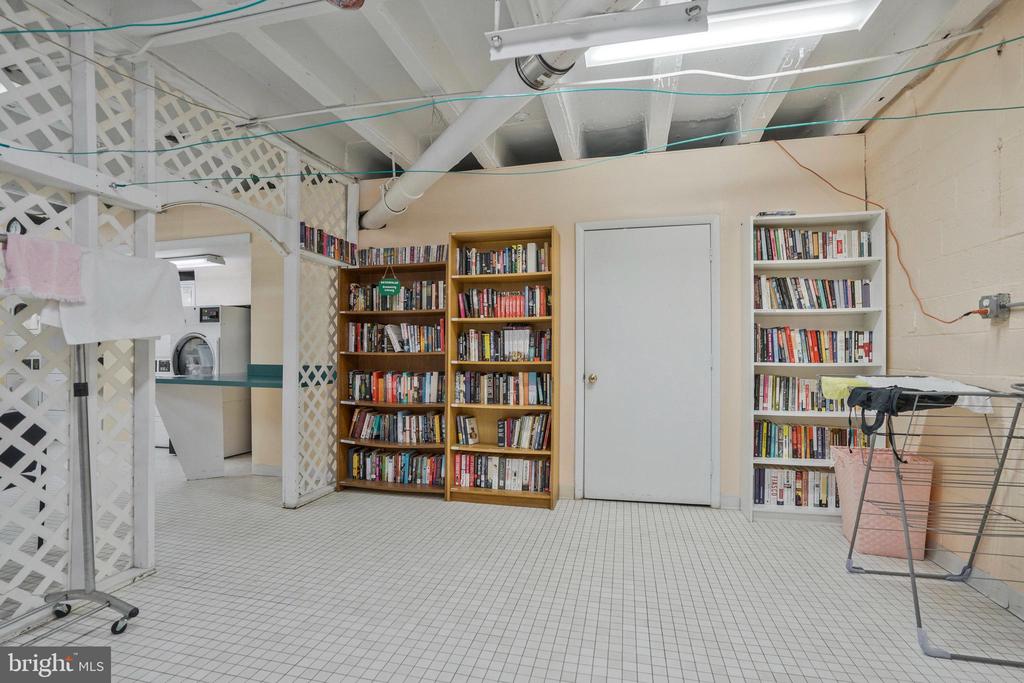 4301 Massachusetts Ave NW #6012