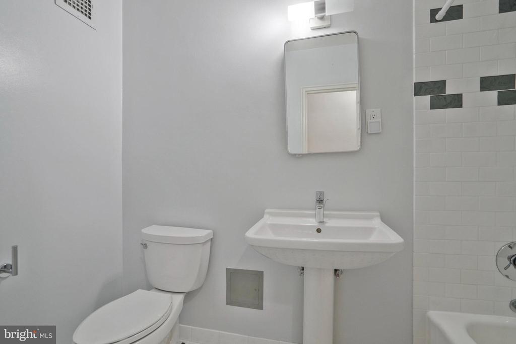 4301 Massachusetts Ave NW #6012
