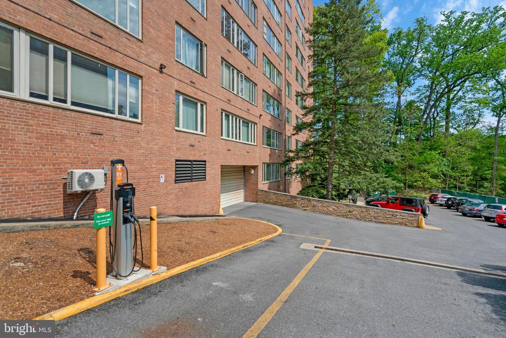 4301 Massachusetts Ave NW #6012