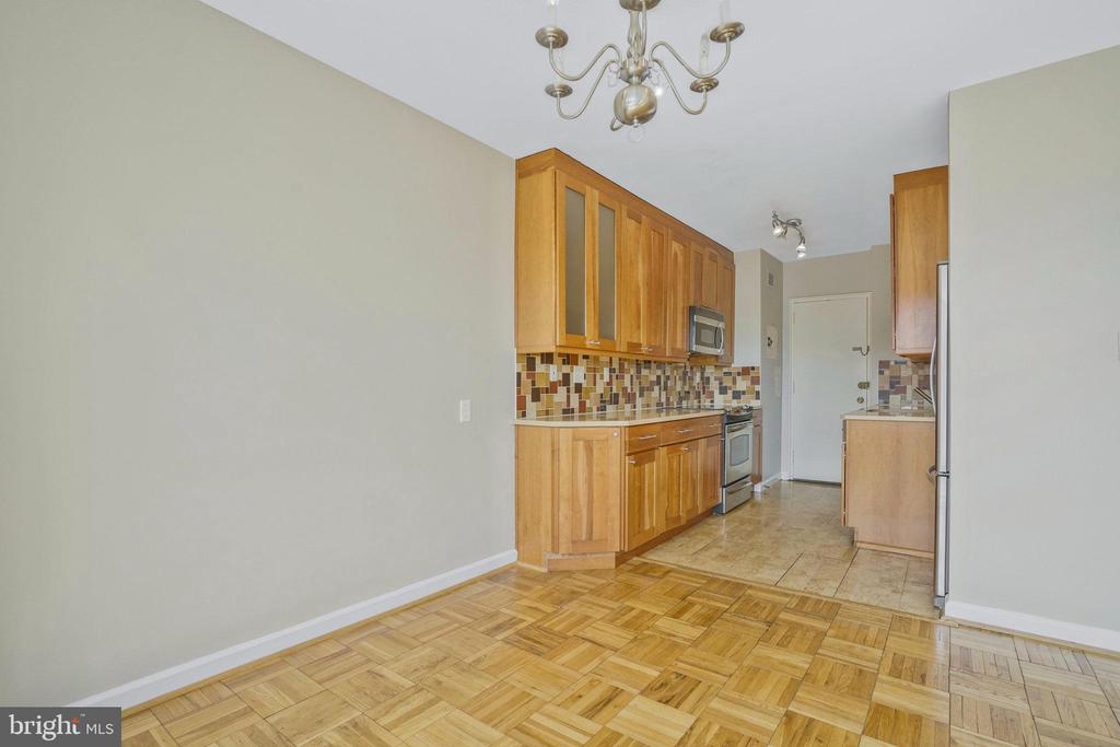 4301 Massachusetts Ave NW #6012