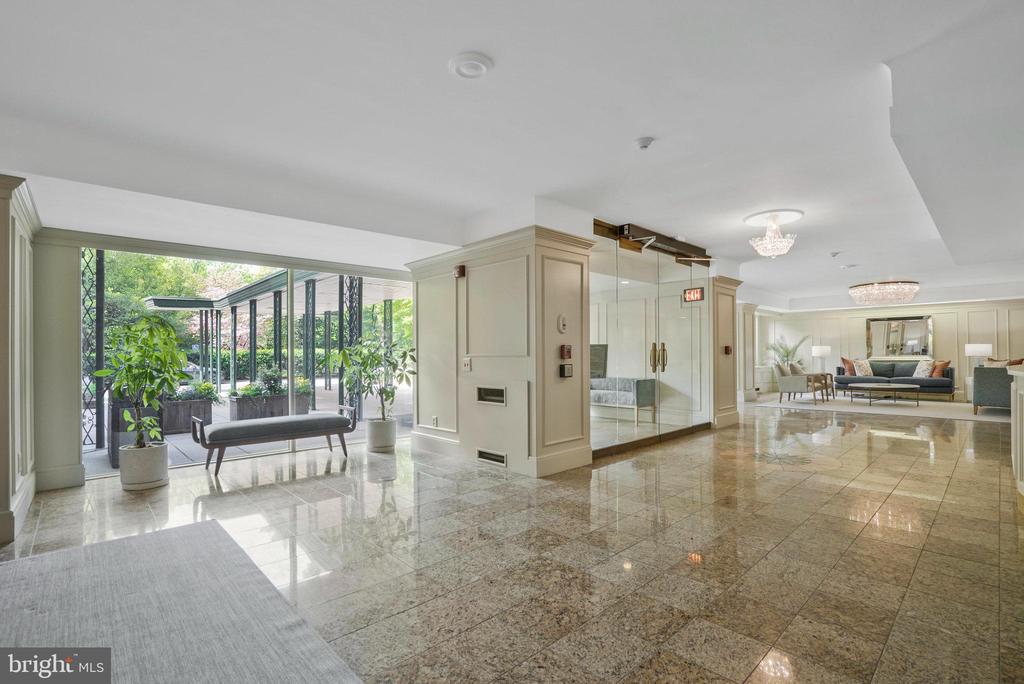4301 Massachusetts Ave NW #6012