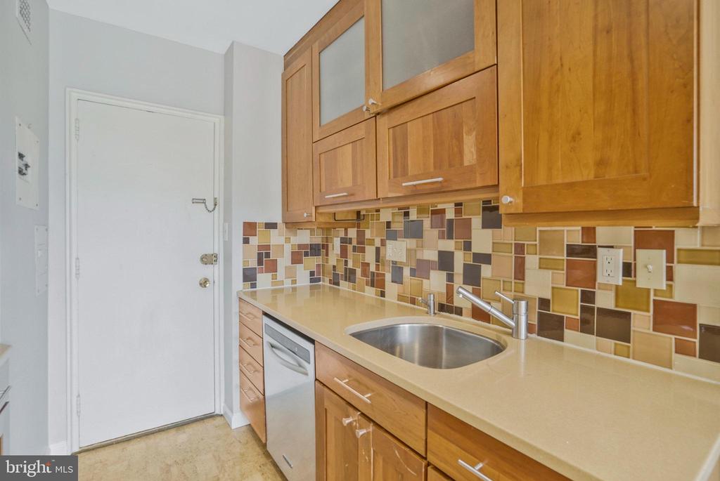 4301 Massachusetts Ave NW #6012
