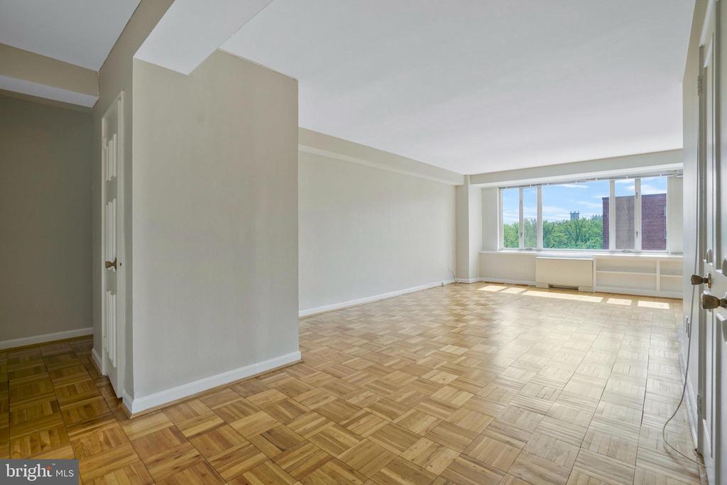 4301 Massachusetts Ave NW #6012