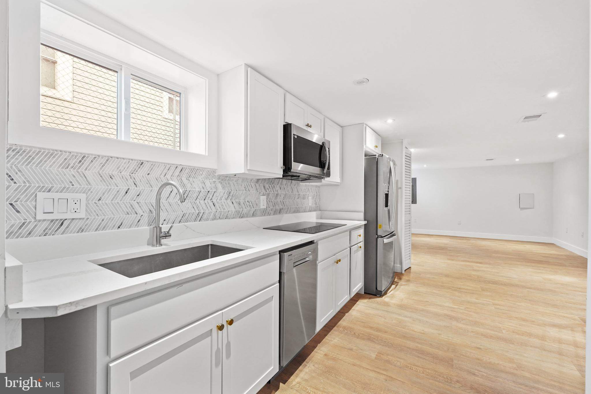 2207 Rand Pl NE