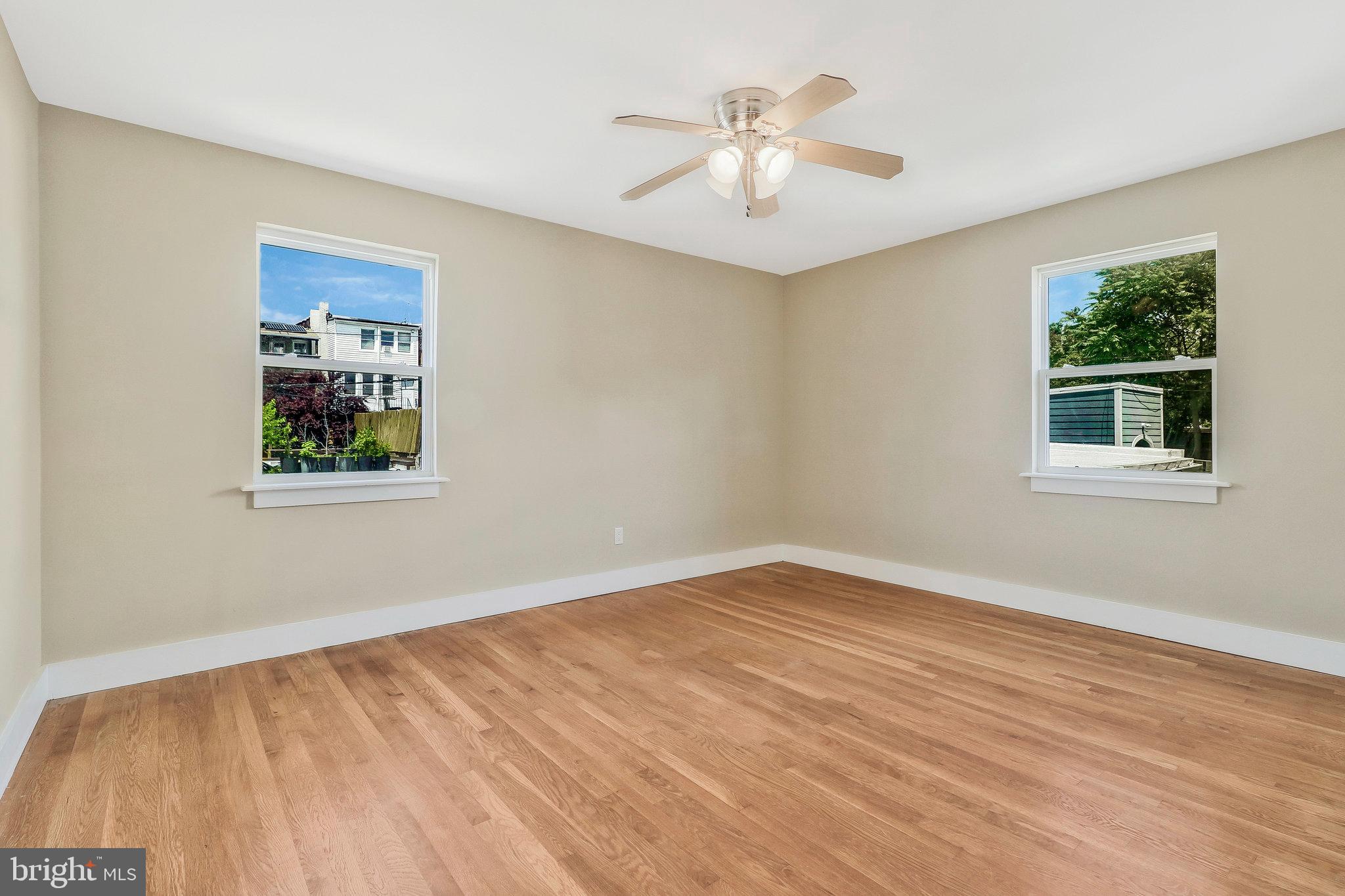 907 Euclid St NW #203