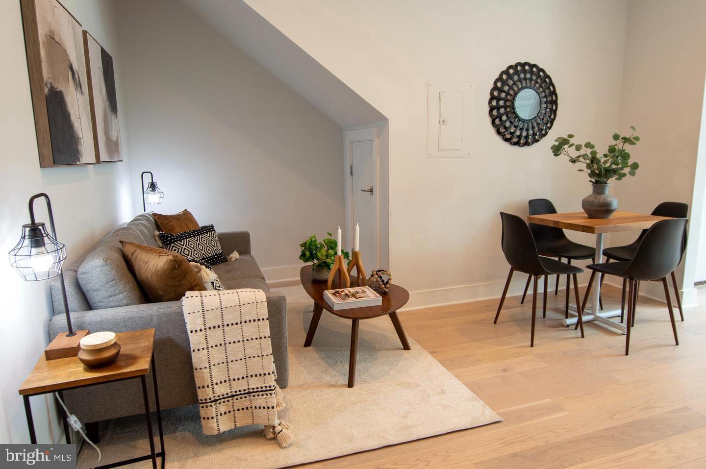 1719 U St NW #2