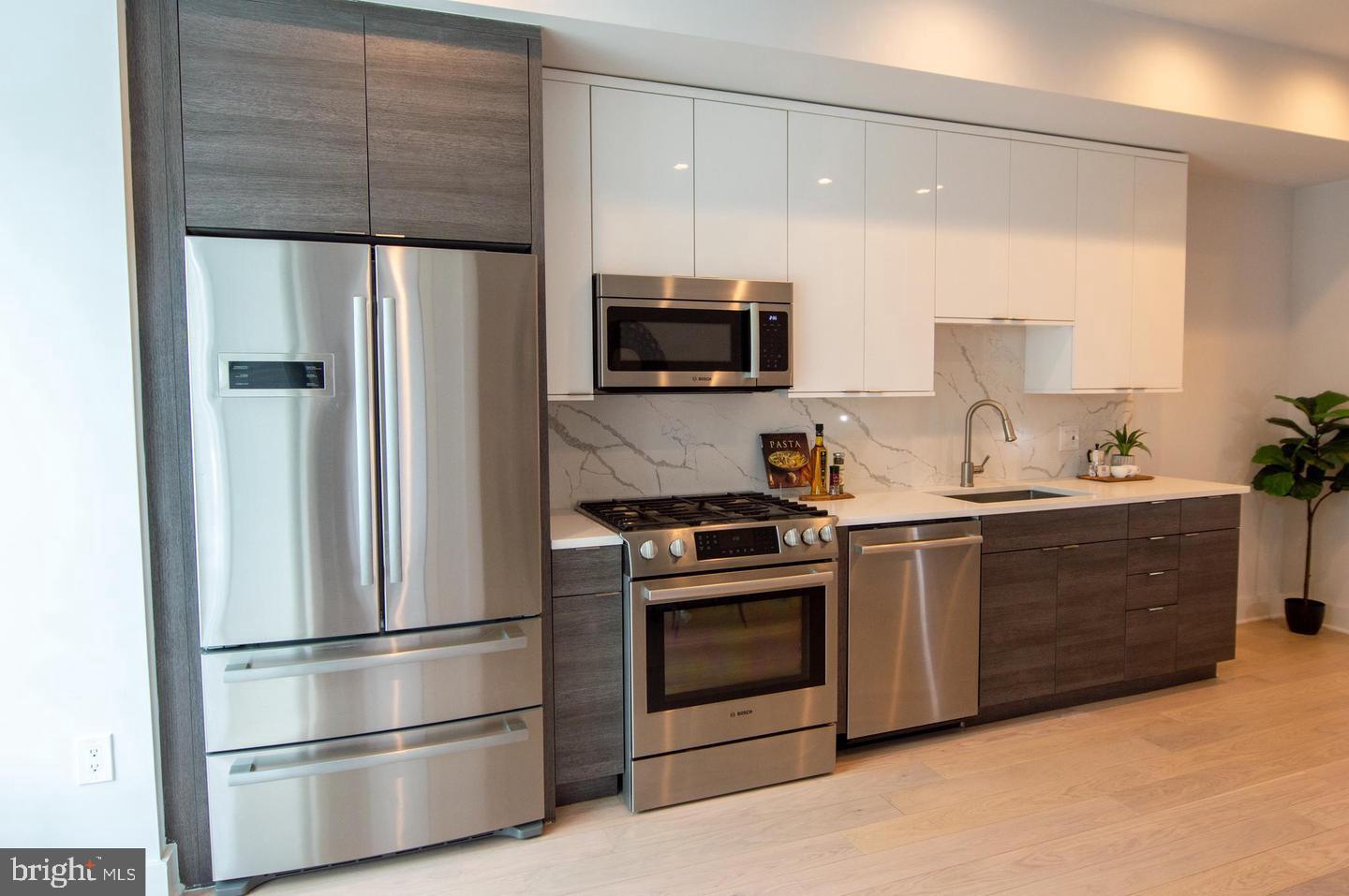 1719 U St NW #2