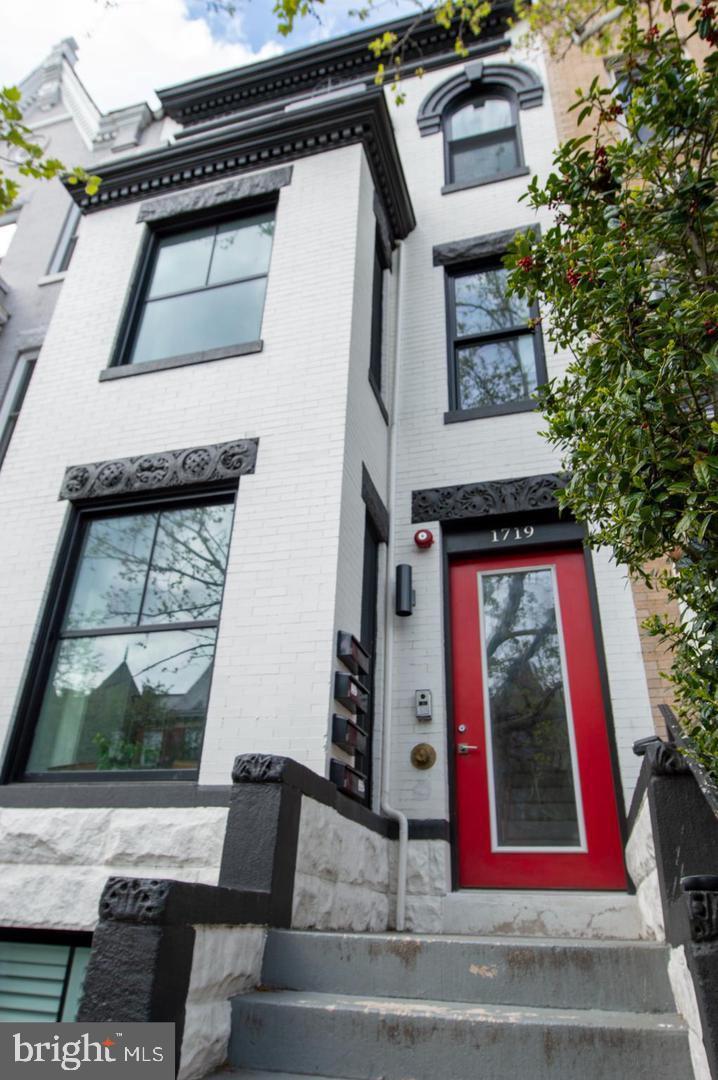 1719 U St NW #2