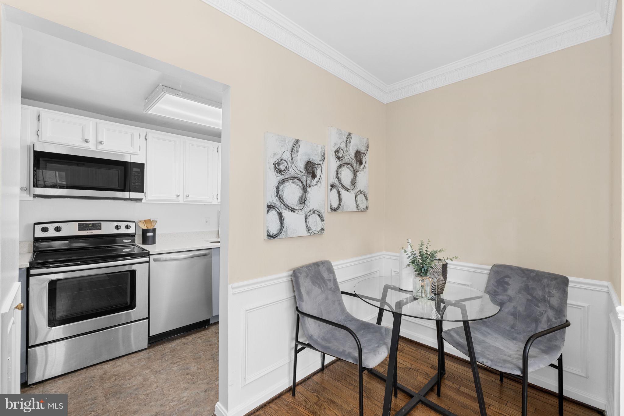 1757 Q St NW #D