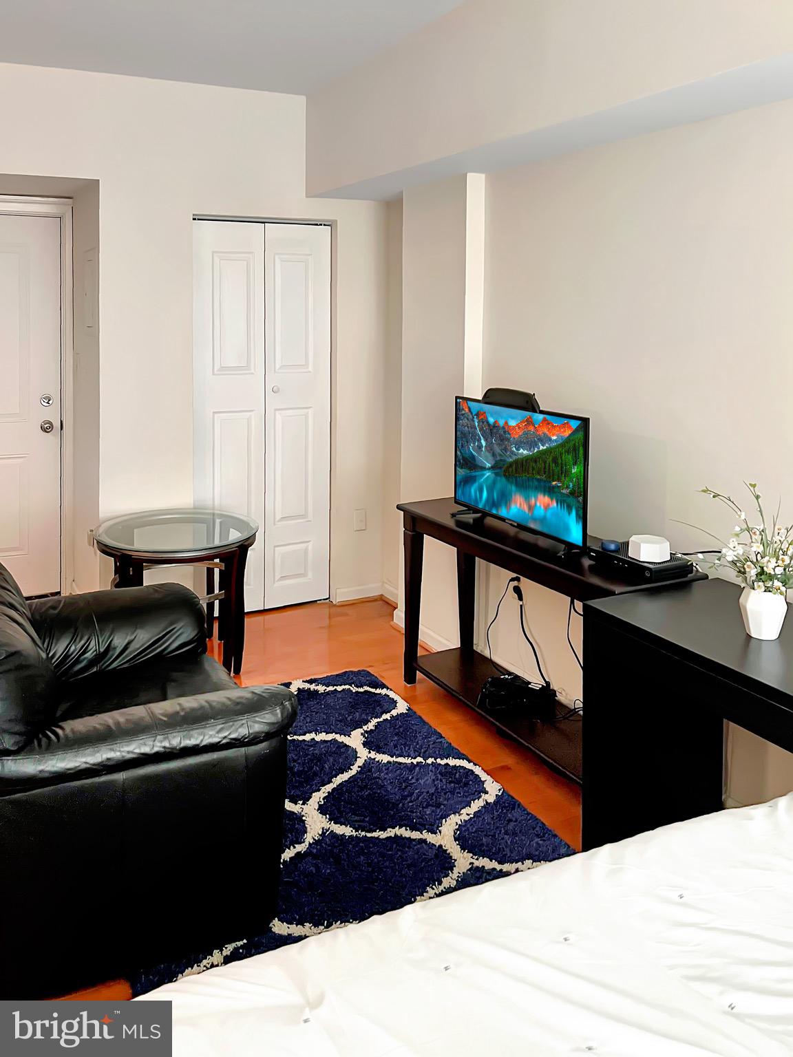 1701 16th St NW