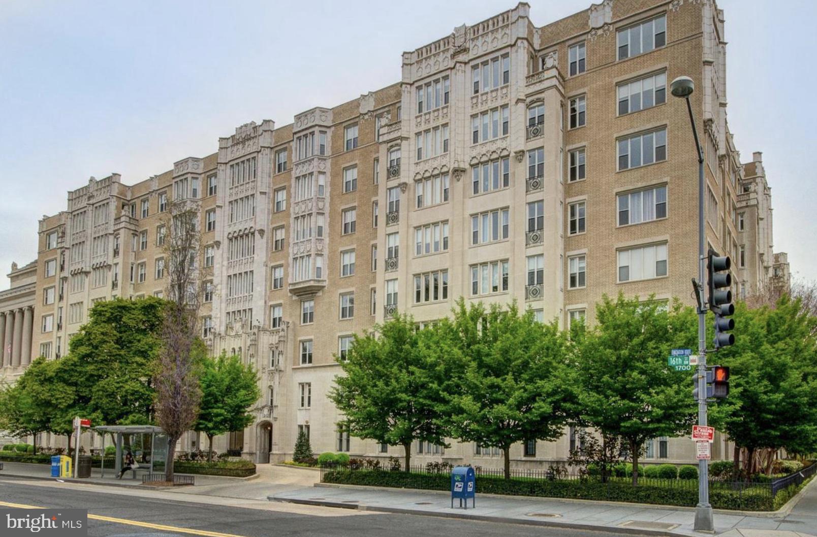 1701 16th St NW