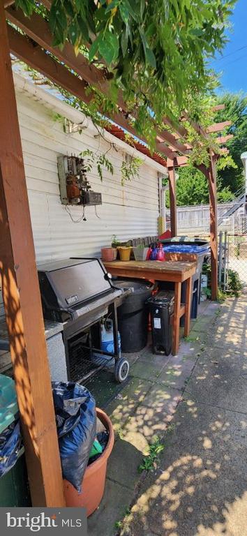 5524-5524 4TH ST NW