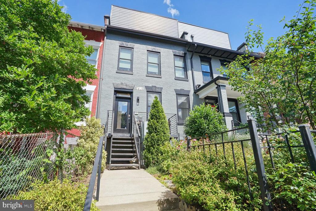 3561 10th St NW #1
