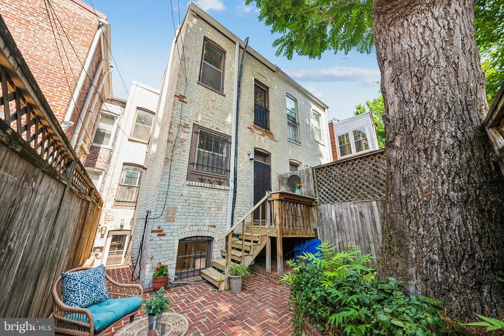 129 Tennessee Ave NE