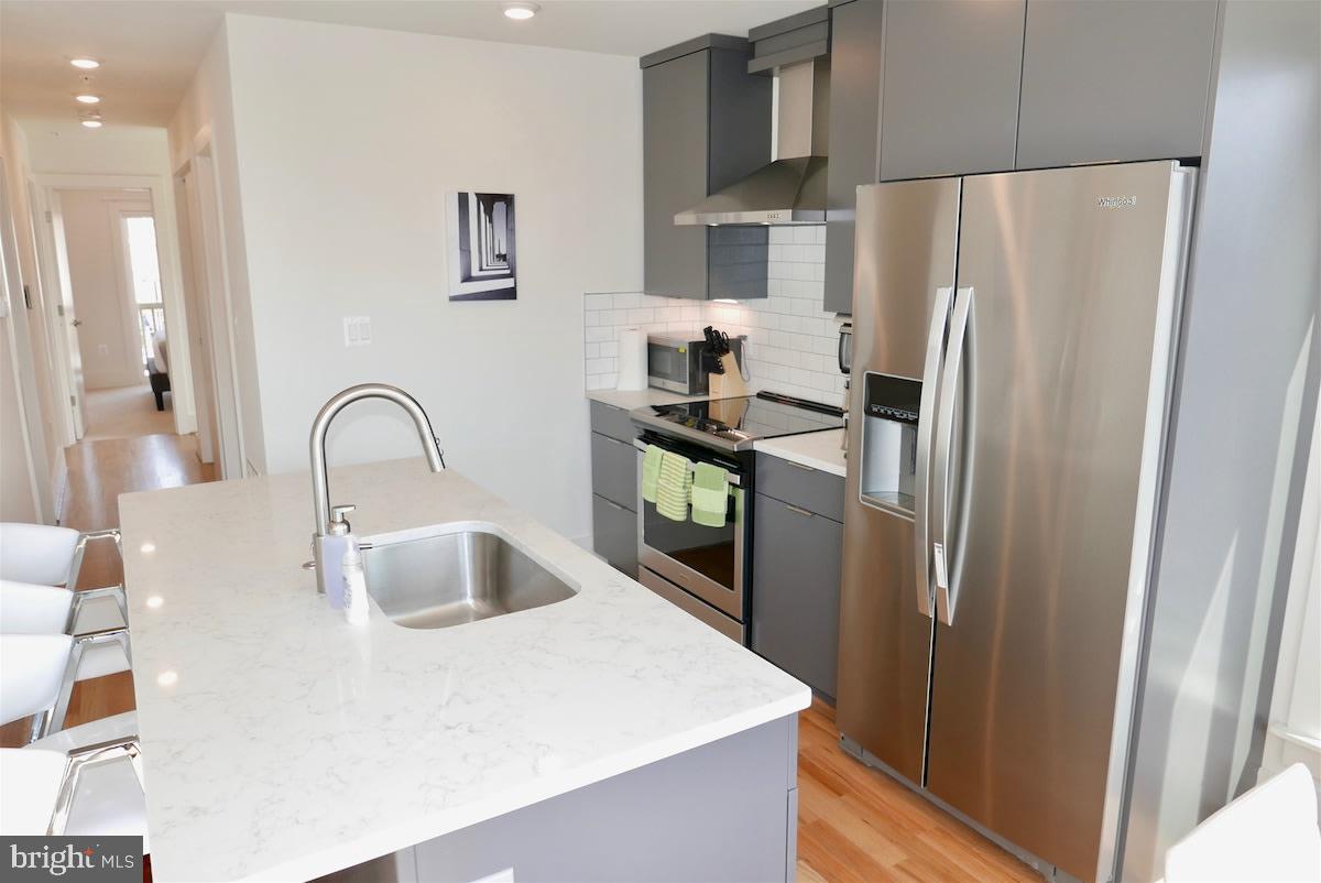 843 UPSHUR ST NW #301