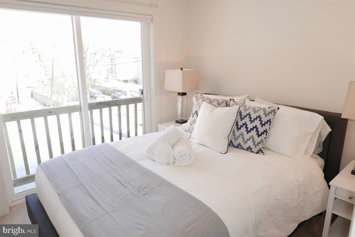 843 UPSHUR ST NW #301