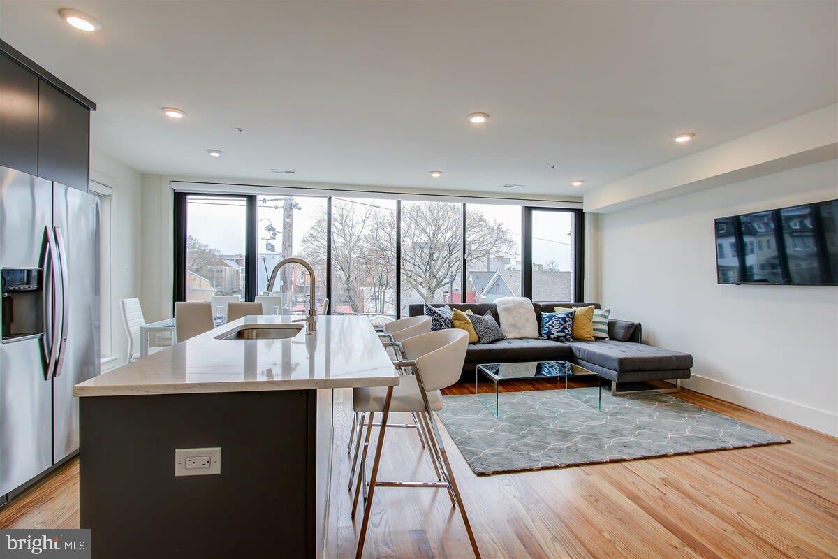 843 UPSHUR ST NW #301