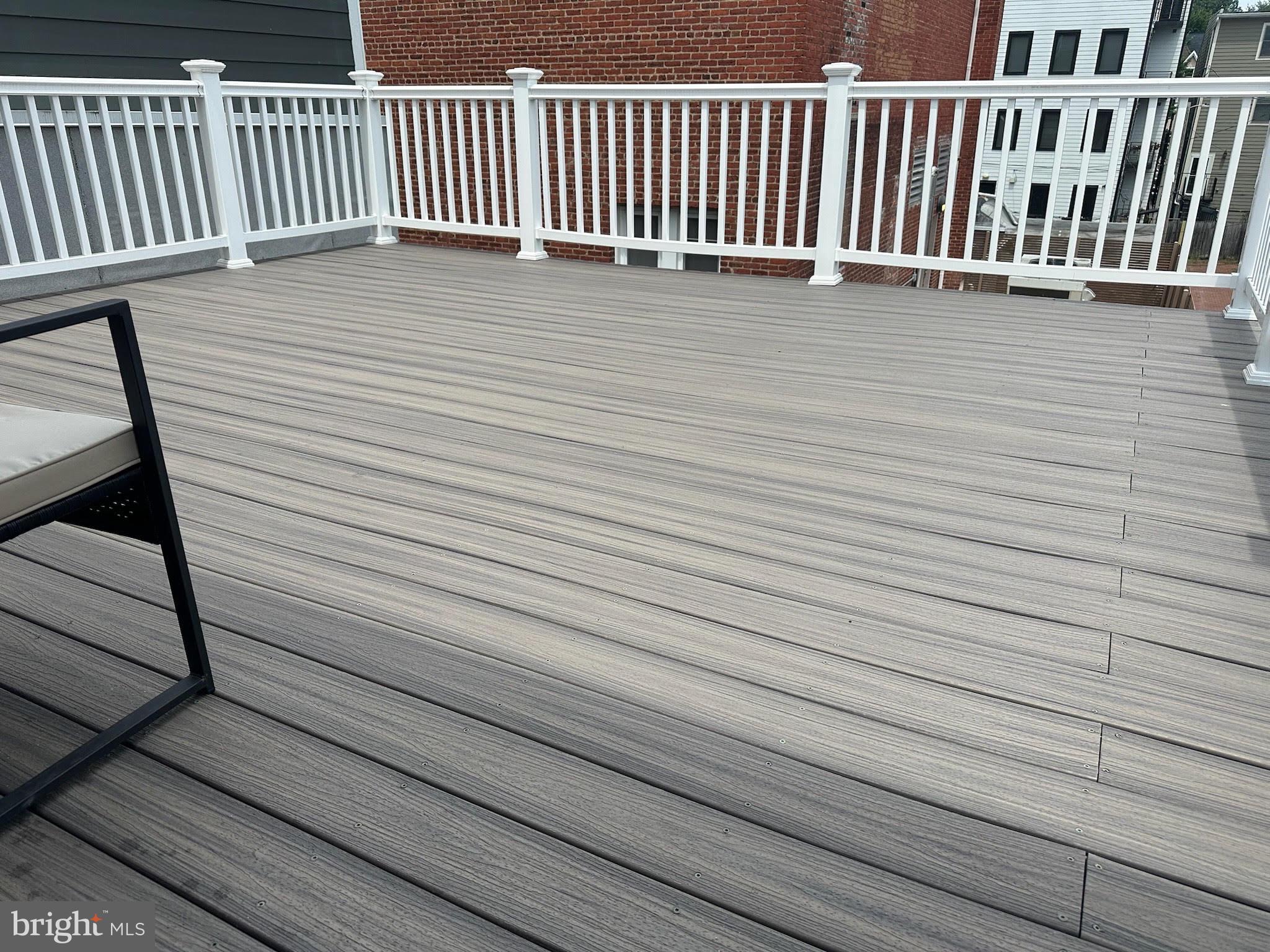 843 UPSHUR ST NW #301
