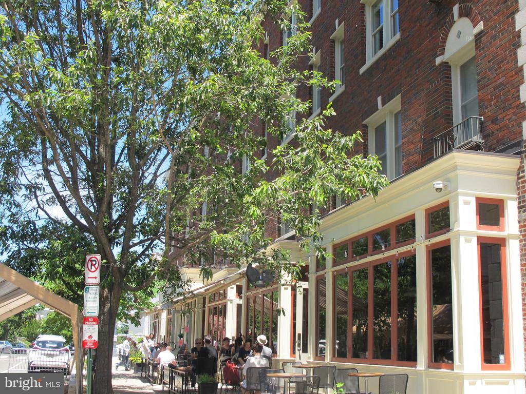 2920 GEORGIA AVE NW #401