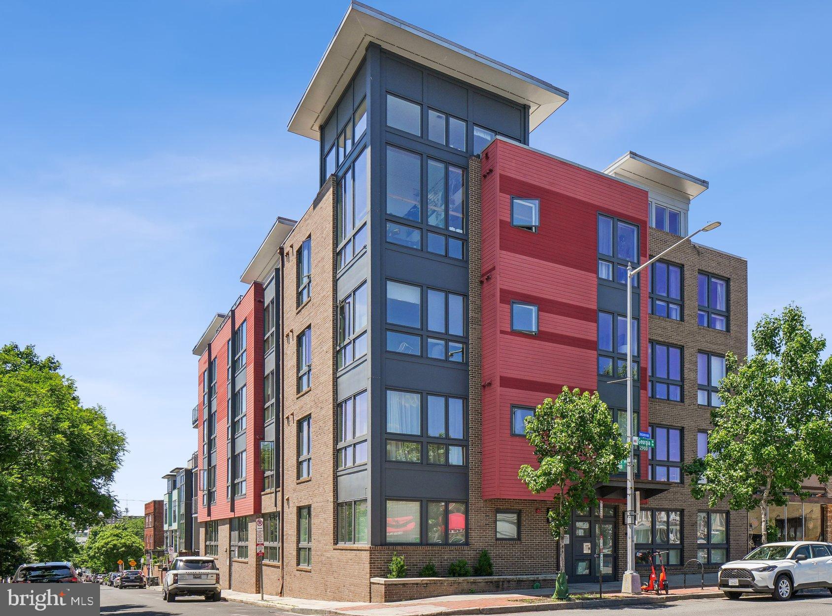 2920 GEORGIA AVE NW #401