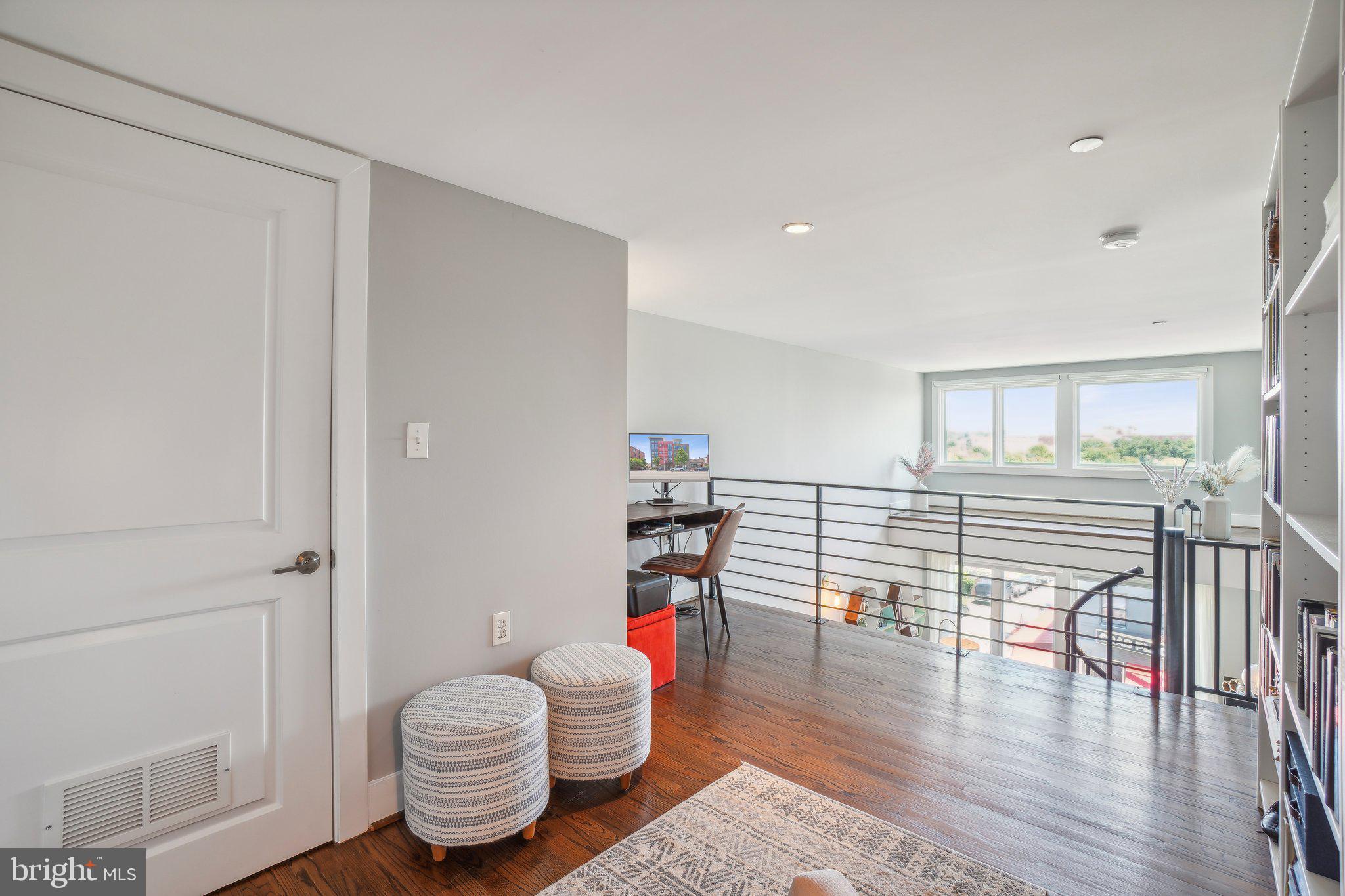 2920 GEORGIA AVE NW #401