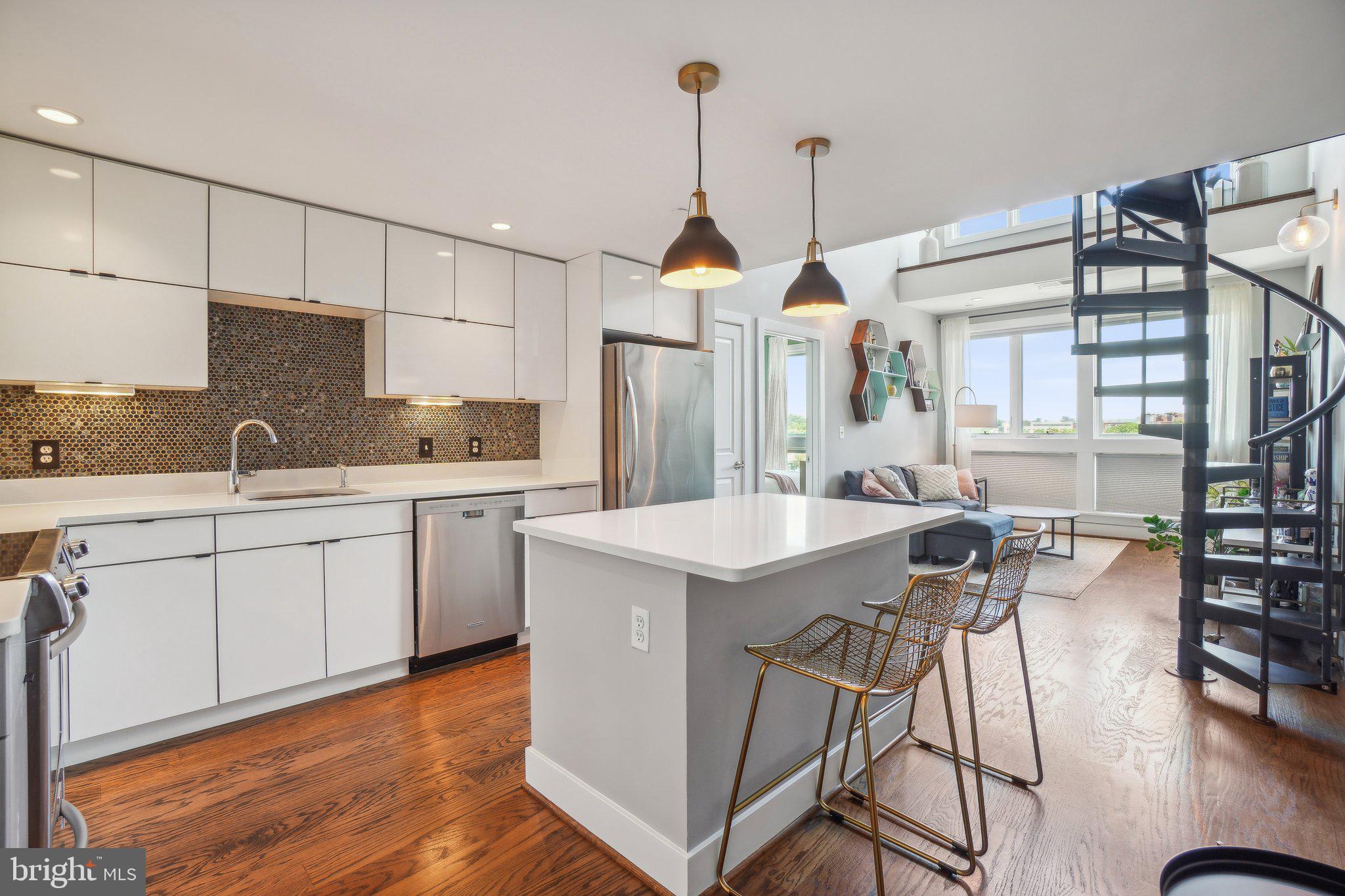 2920 GEORGIA AVE NW #401