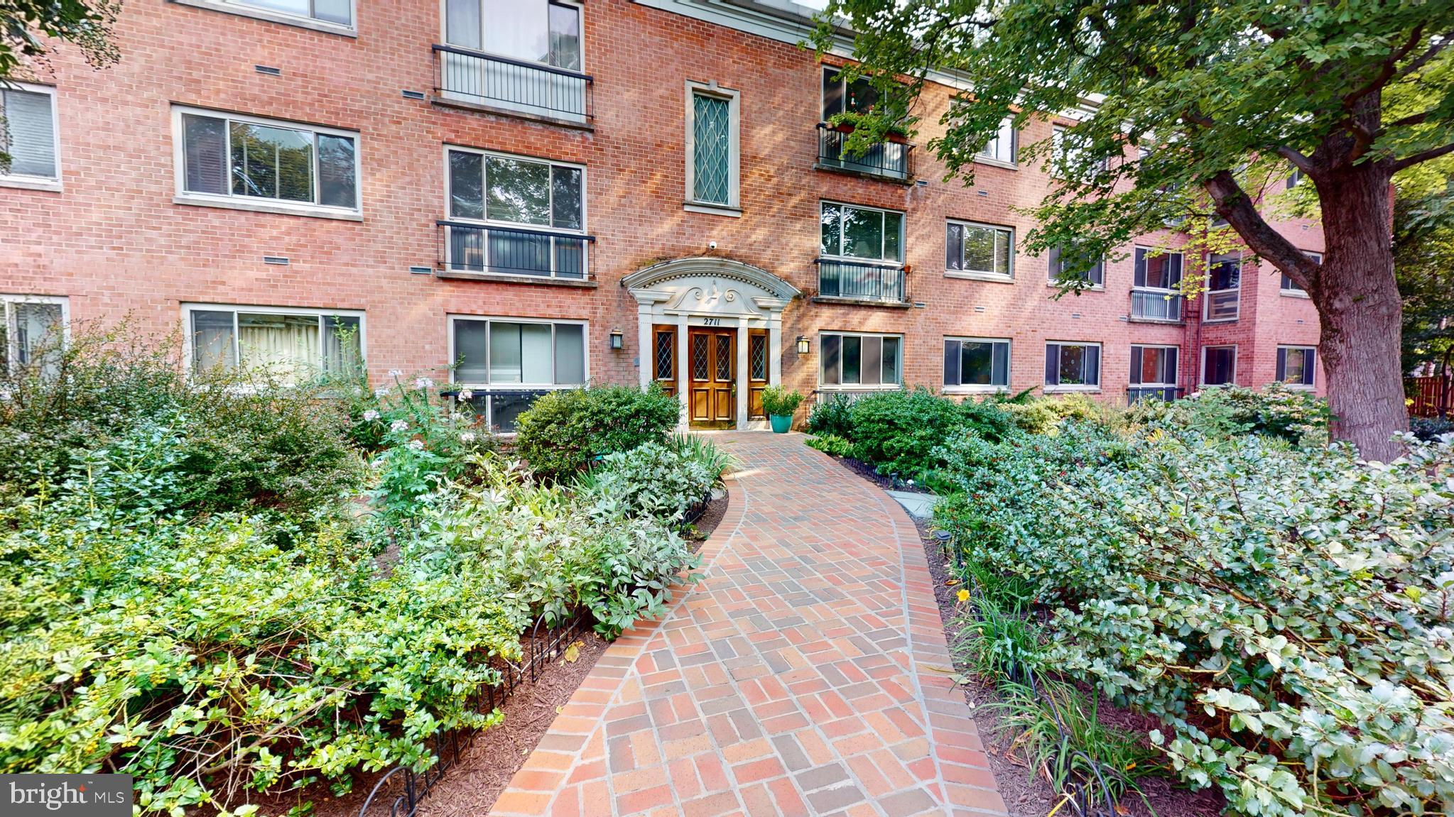 2711 ORDWAY ST NW #109