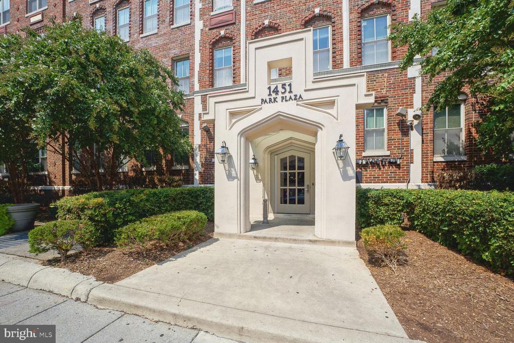 1451 Park Rd NW #113