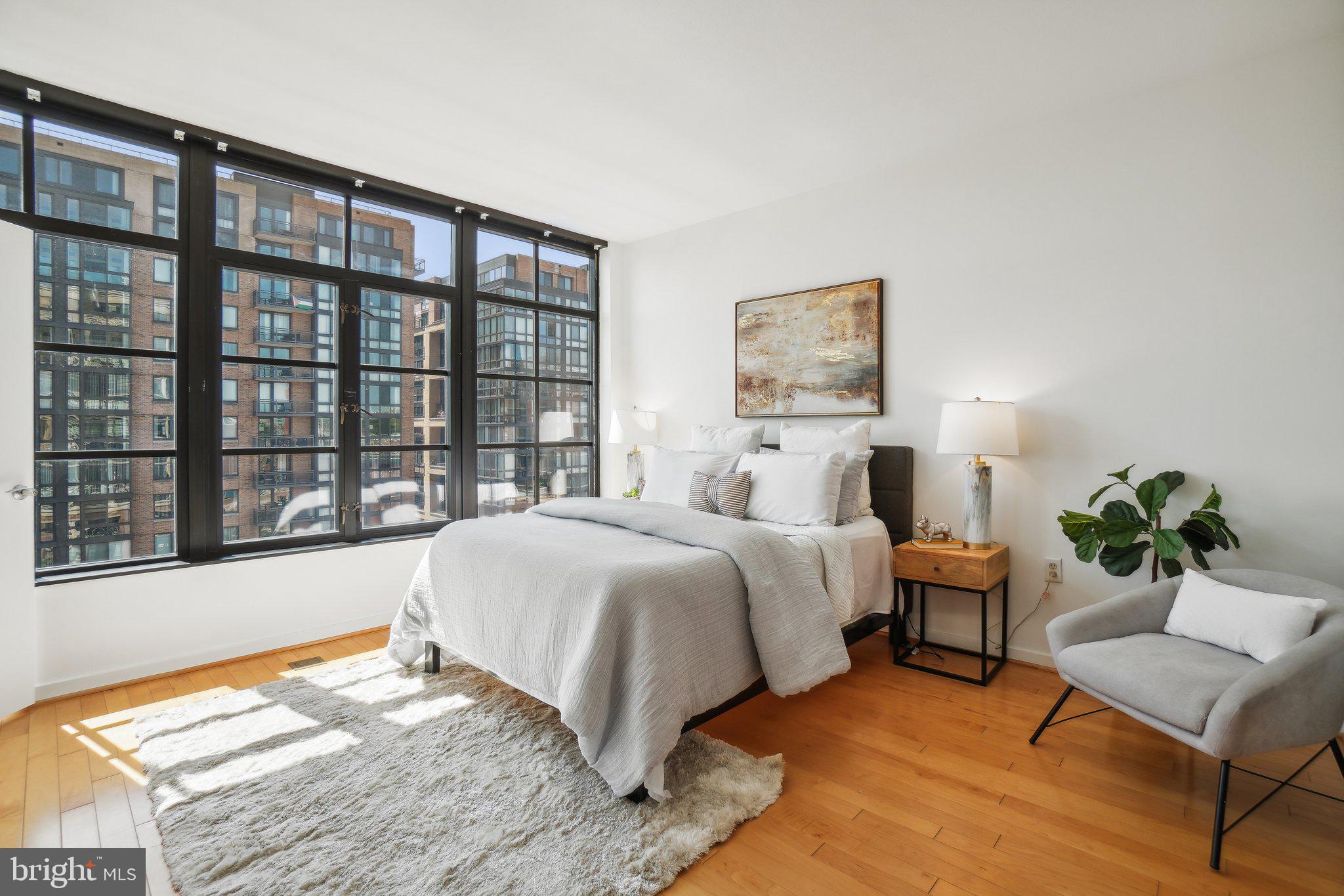 437 New York Ave NW #704