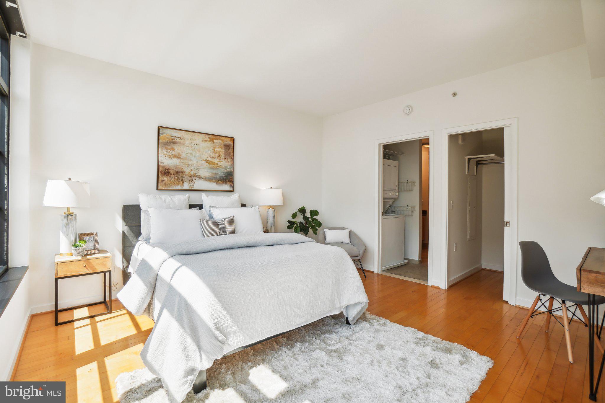 437 New York Ave NW #704