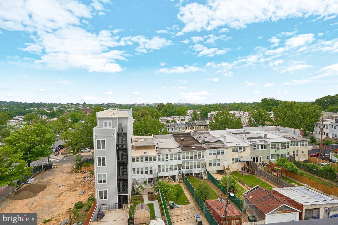 1206 Longfellow St NW #4