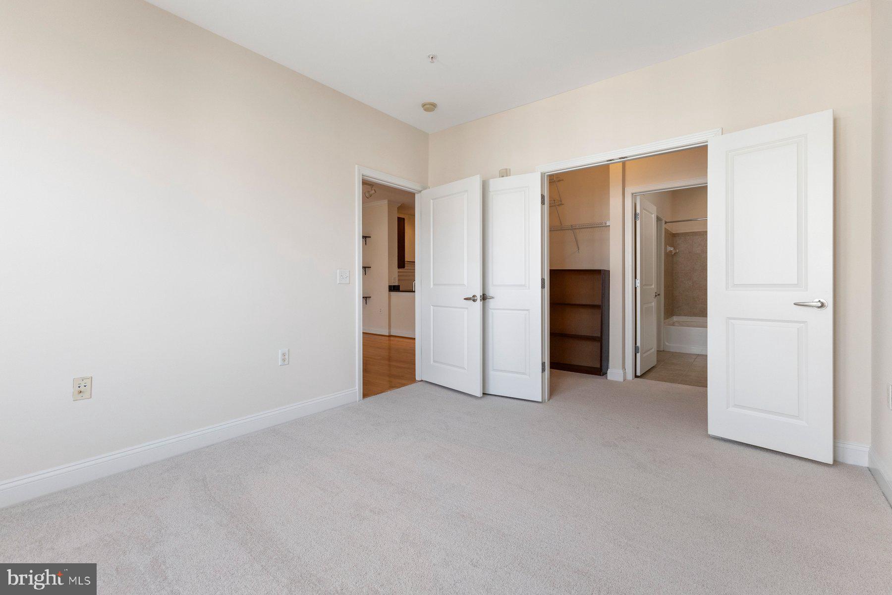 1391 Pennsylvania Ave SE #422