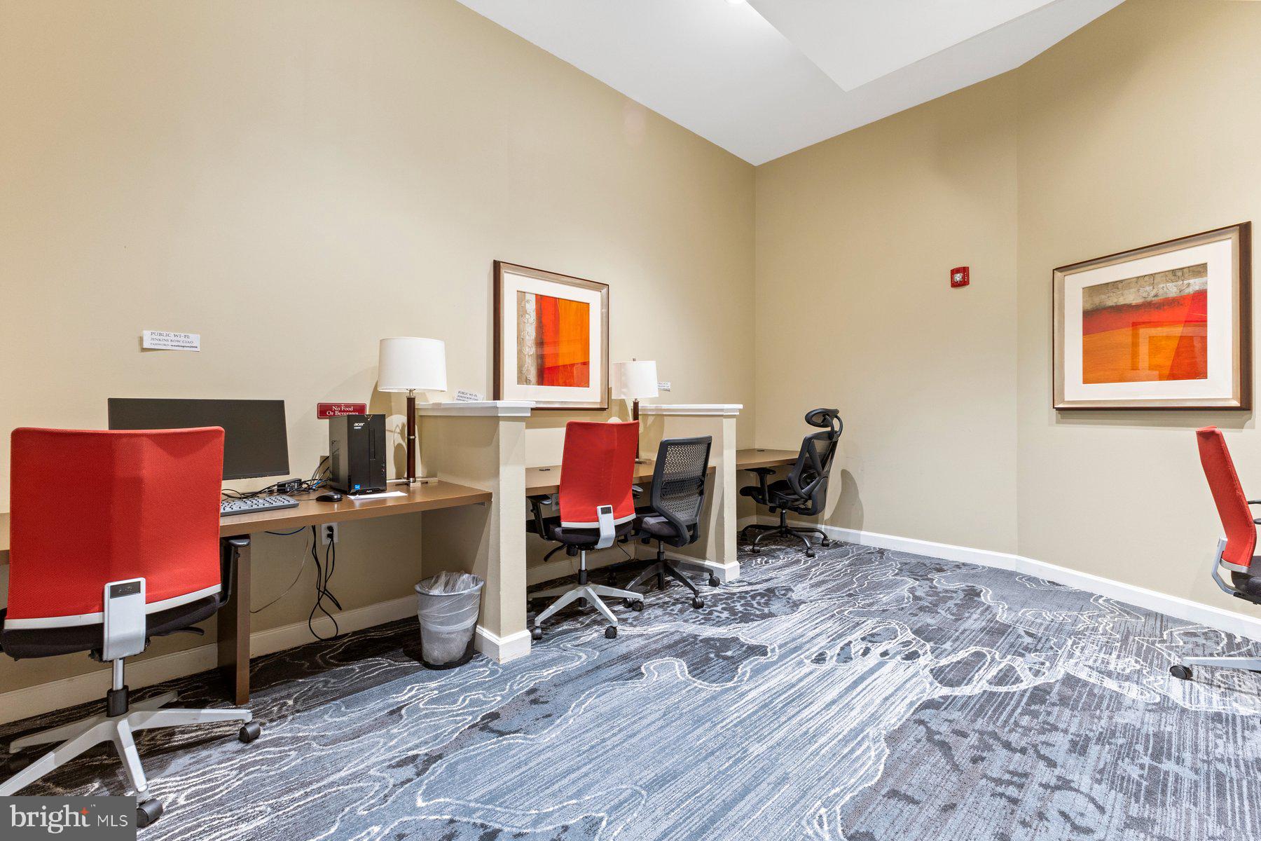 1391 Pennsylvania Ave SE #422