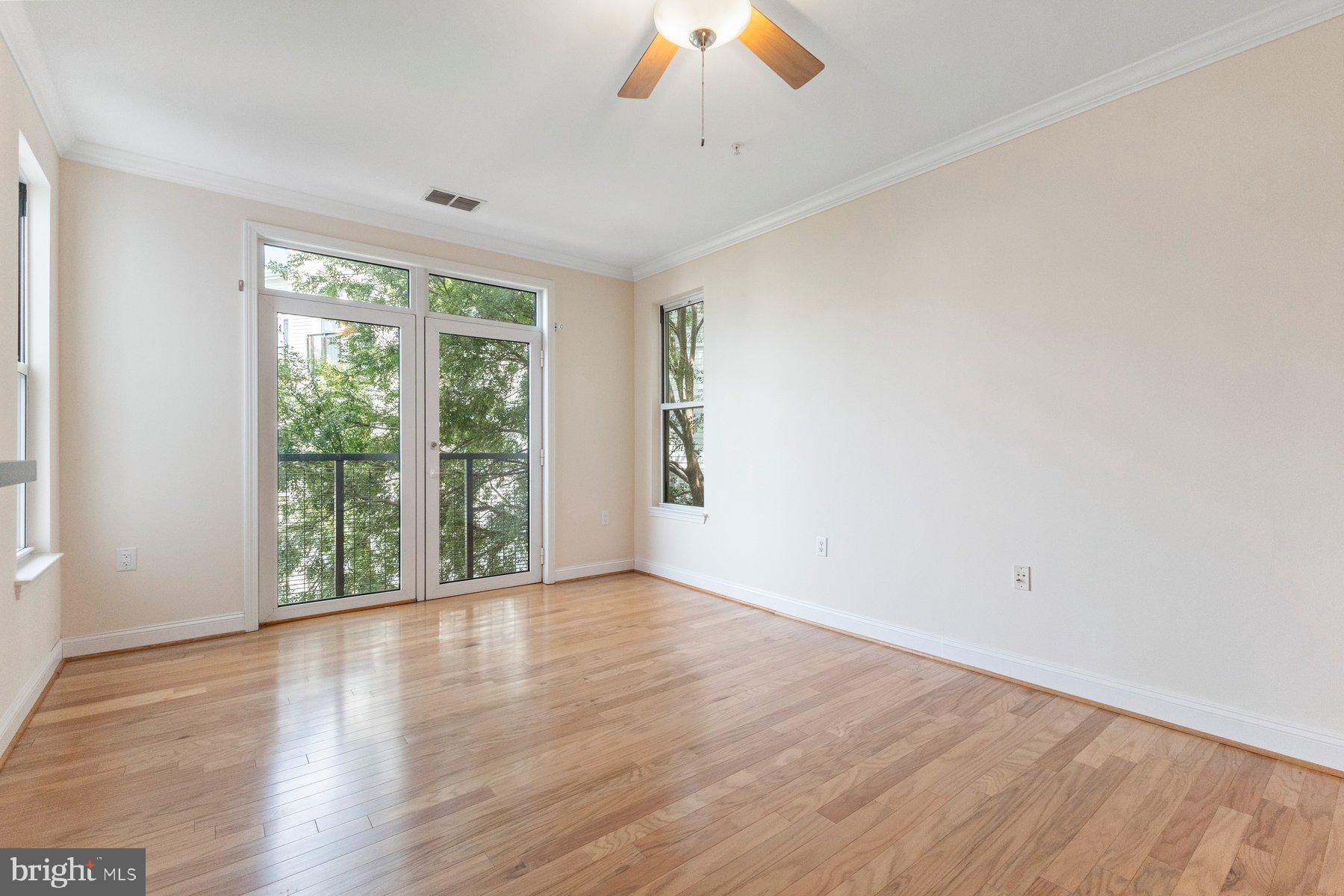 1391 Pennsylvania Ave SE #422