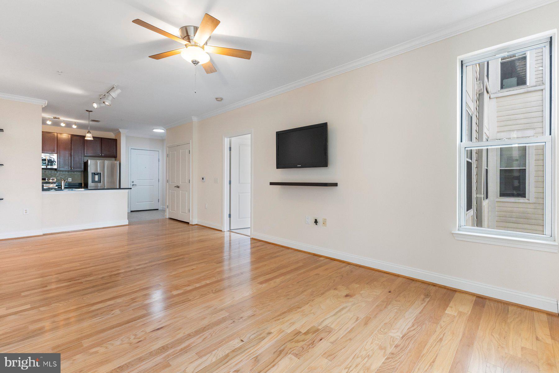 1391 Pennsylvania Ave SE #422