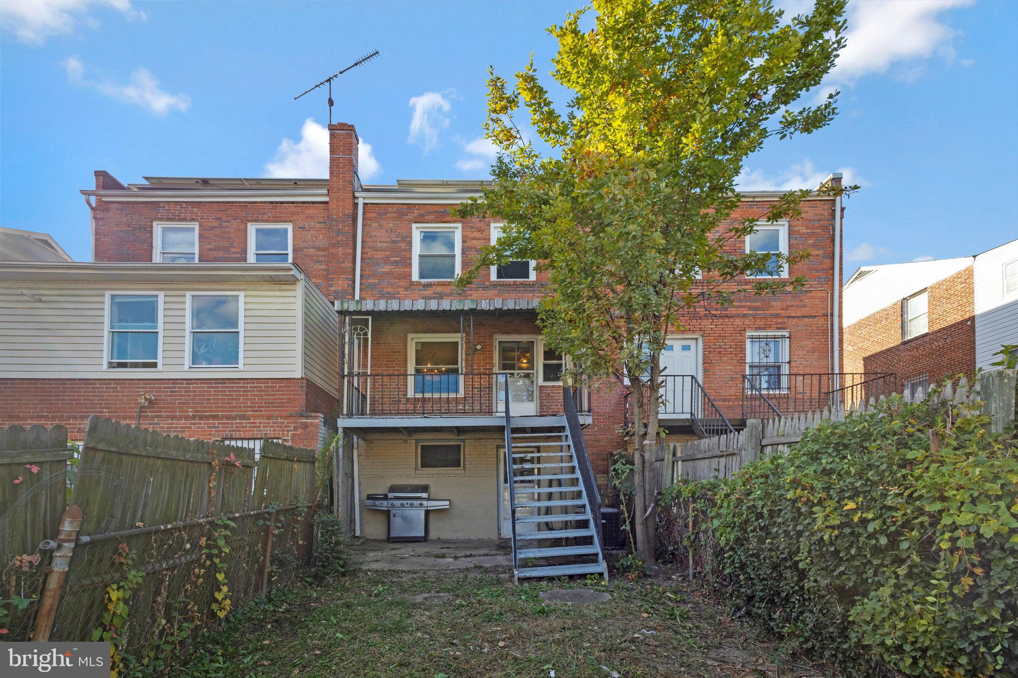 3440 23rd St SE