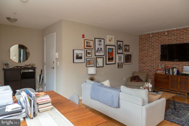 1314 Massachusetts Ave NW #805