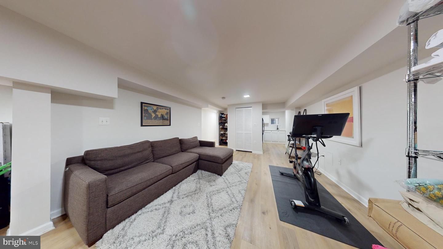 1429 S ST NW
