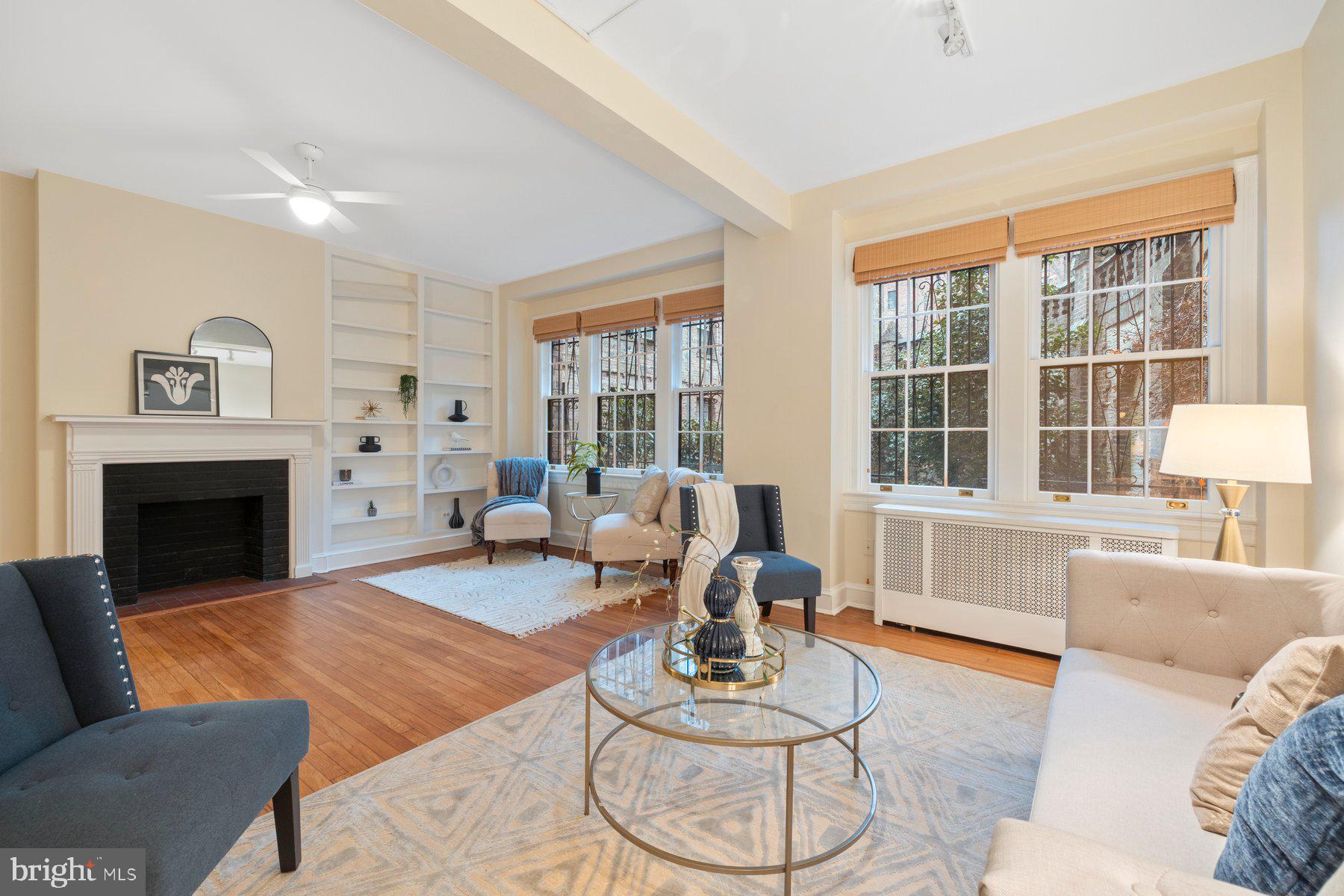 3041 Sedgwick St NW #102d