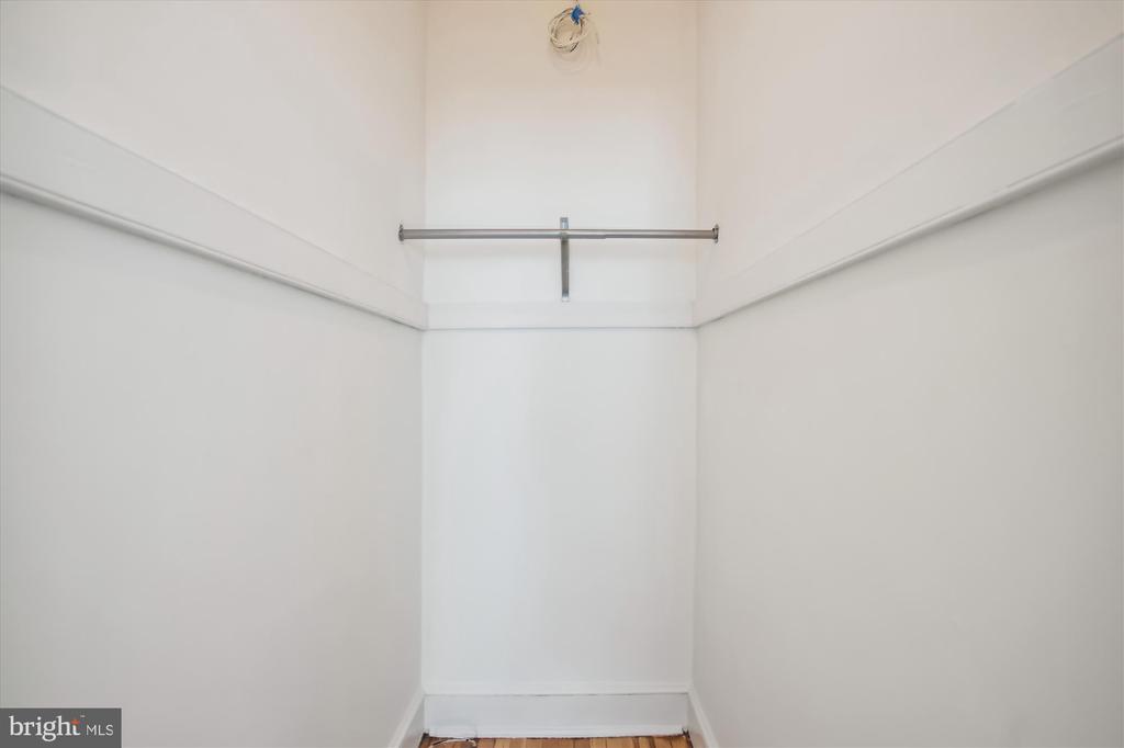 2227 20TH STREET NW 506