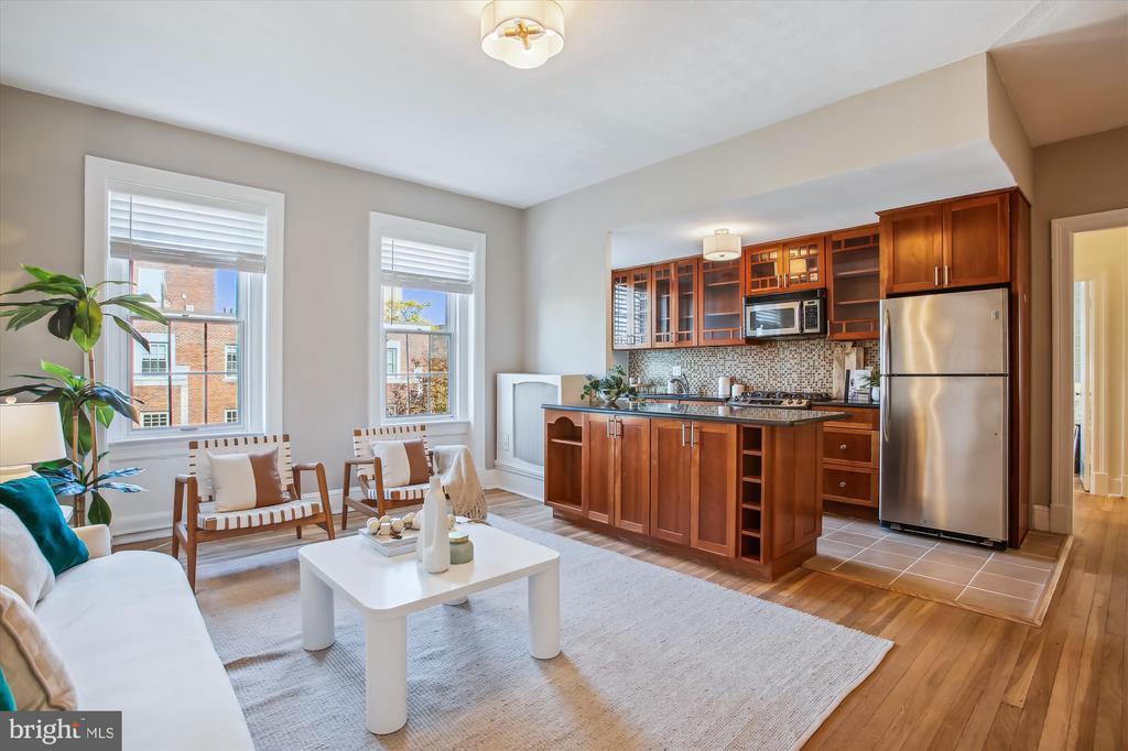 2227 20TH STREET NW 506
