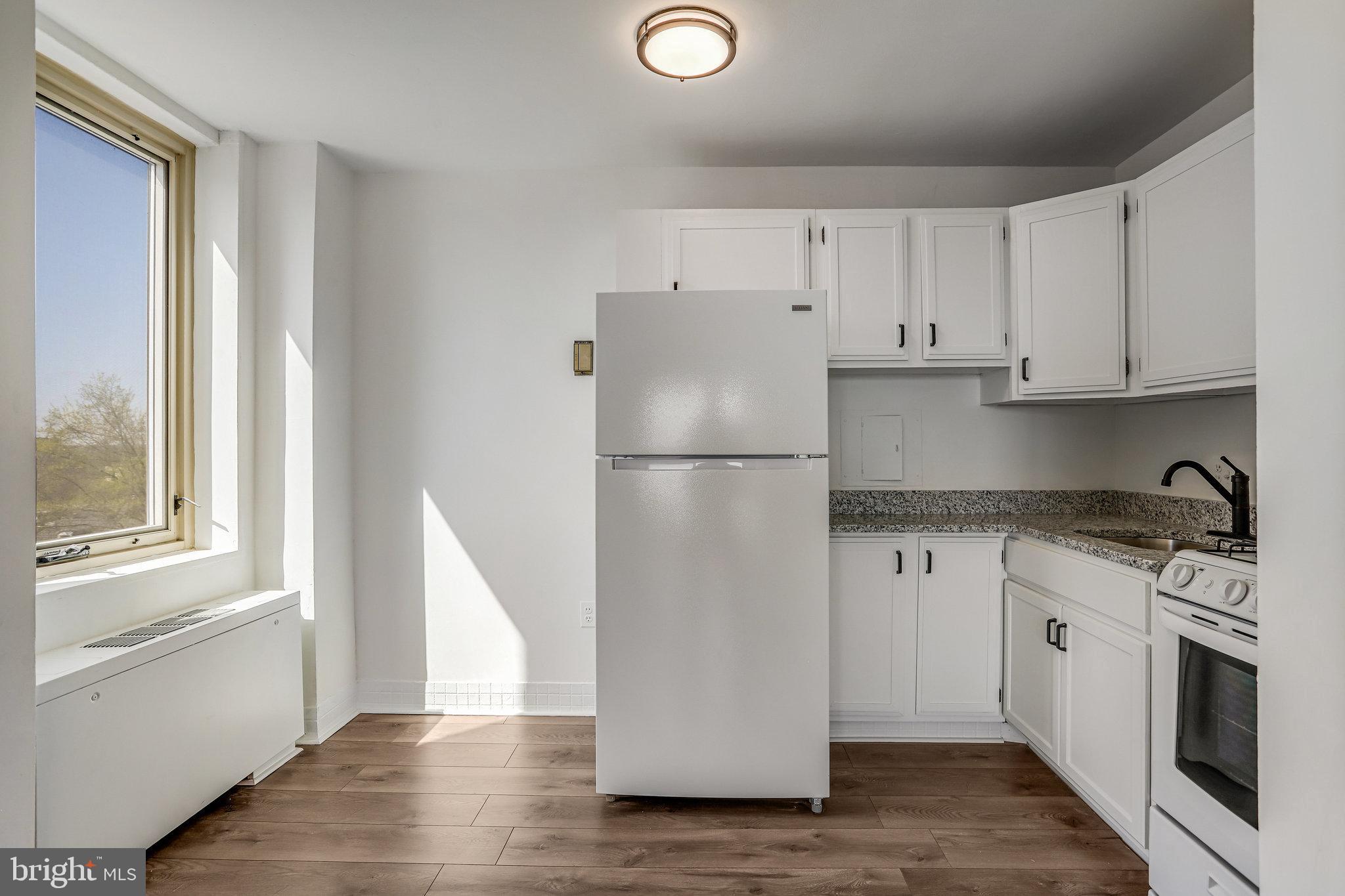 2800 Wisconsin Ave NW #602