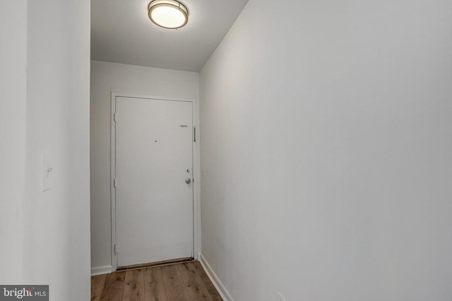 2800 Wisconsin Ave NW #602