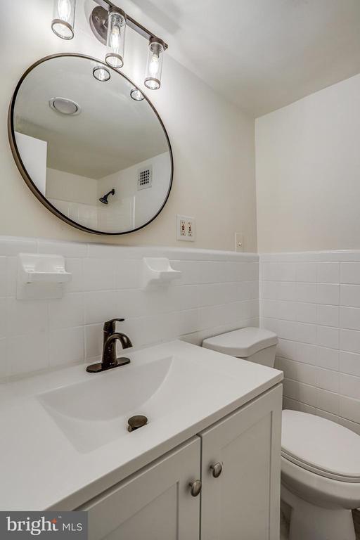 2800 Wisconsin Ave NW #602