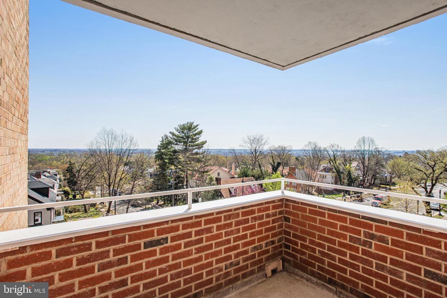 2800 Wisconsin Ave NW #602