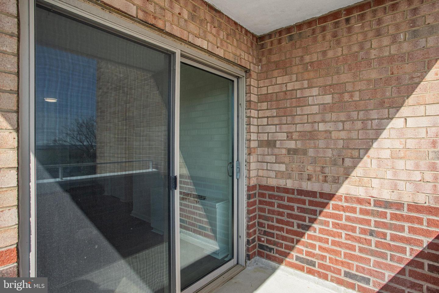 2800 Wisconsin Ave NW #602