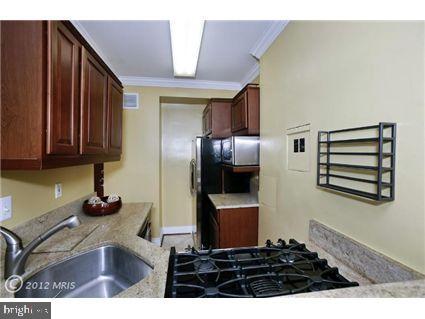 2755 ORDWAY ST NW #215